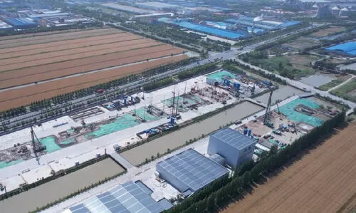 ～に関する最新の会社ニュース 地と地面とMYUAVドローン空港の組み合わせは,新しいスマート化学公園管理モデルを構築します 公園の検査システム