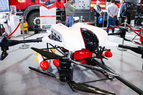～に関する最新の会社ニュース ハードコア改造! 重荷MYUAV消防救助UAV,150kgの荷重,最大飛行高度500メートル,60分の飛行