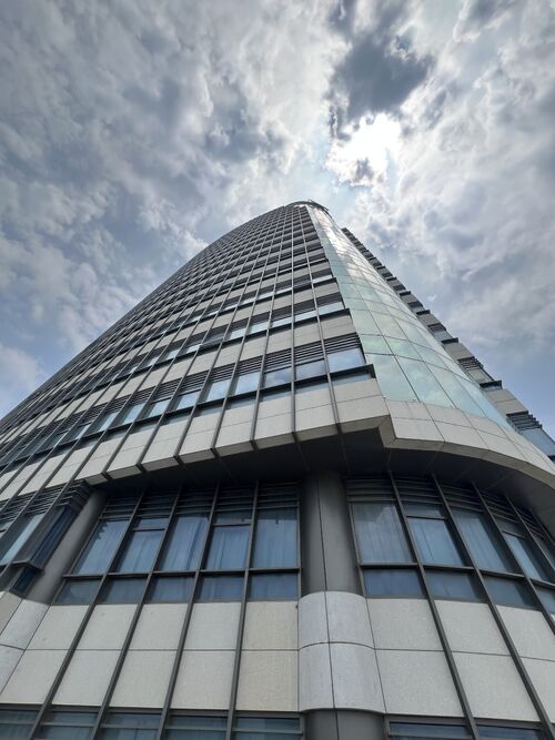 ～に関する最新の会社ニュース 清潔な高海面の新たな突破: チェジアン省のジャキシン市東翔テレビ局で MYUAV UAV が動作