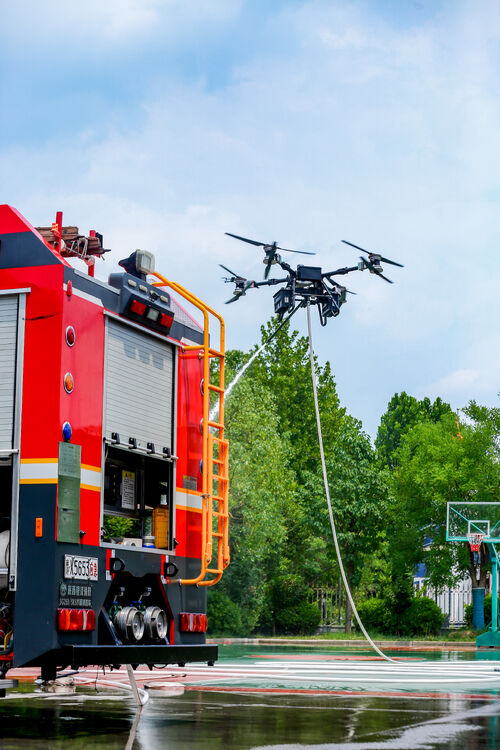 ～に関する最新の会社ニュース MYUAV FC100 固定ドローンの"エネルギーハート"を公開